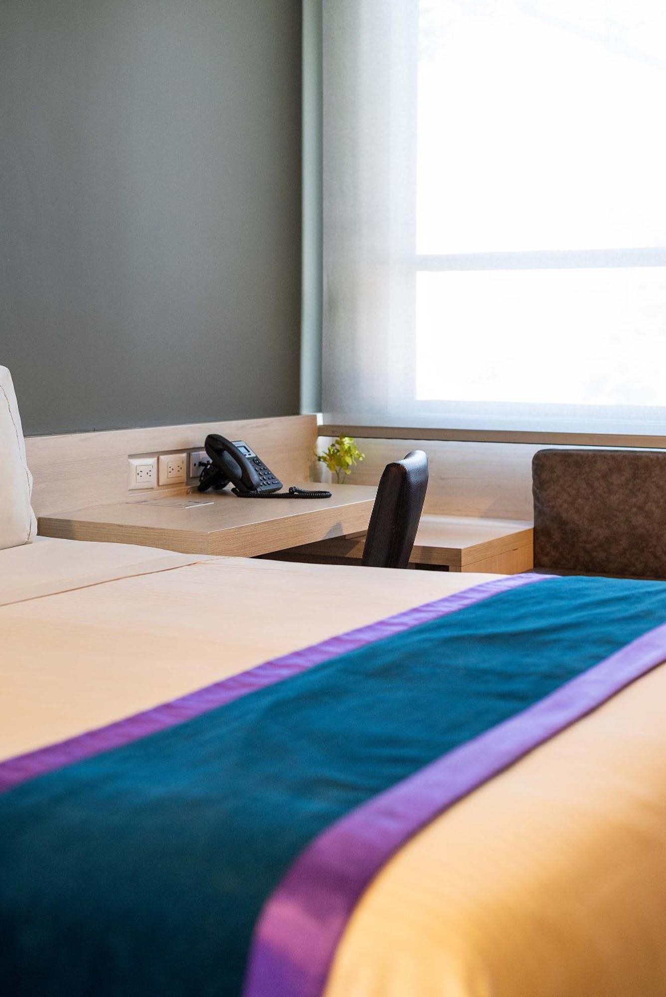 Hotel Black Tower Premium Богота Екстериор снимка