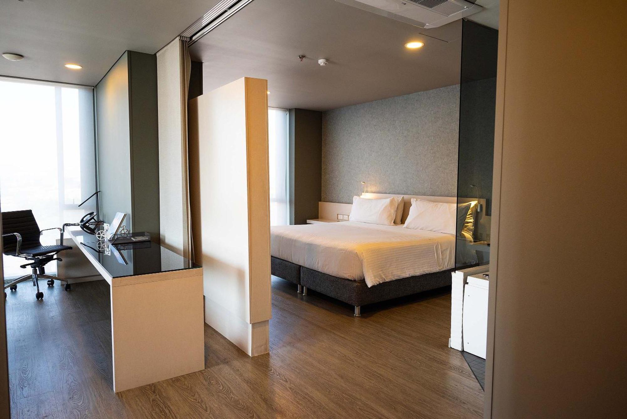Hotel Black Tower Premium Богота Екстериор снимка