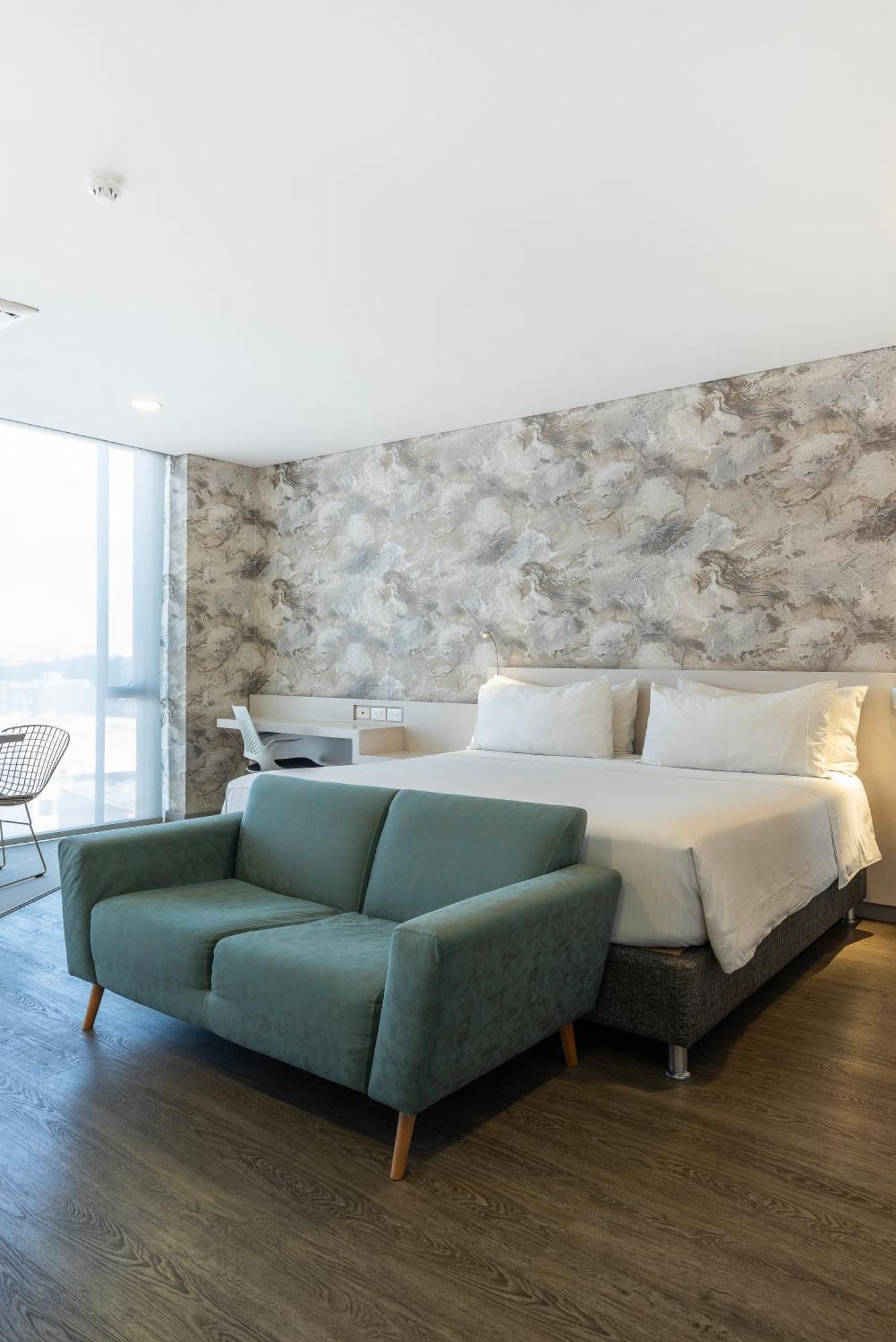 Hotel Black Tower Premium Богота Екстериор снимка
